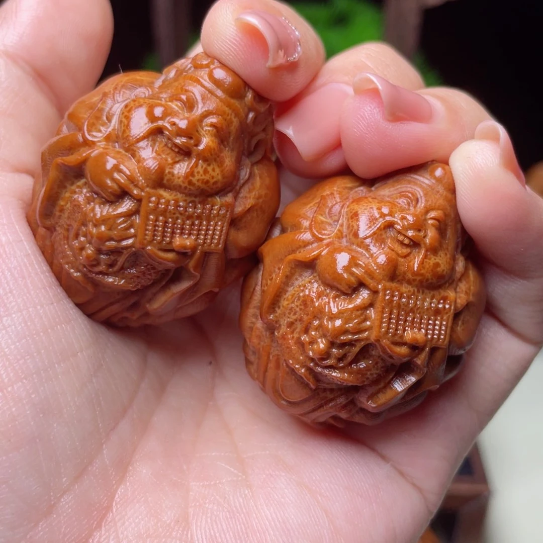 吊坠橄榄核龙财手球
