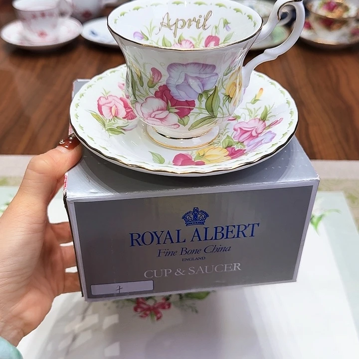 瓷片杯子杯子杯子杯子水杯杯子水杯