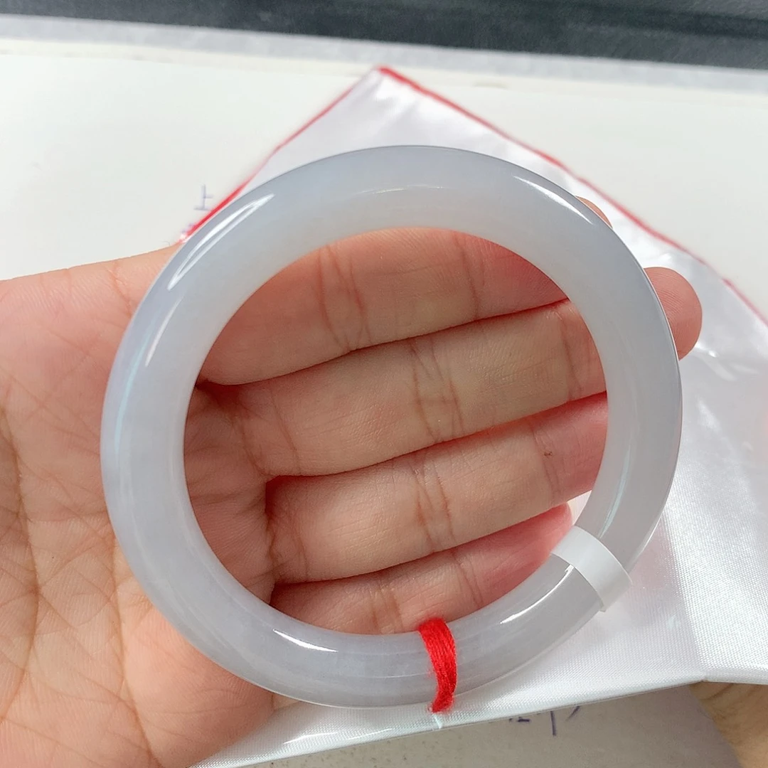 翡翠手镯（圆镯）未镶嵌①⑤④