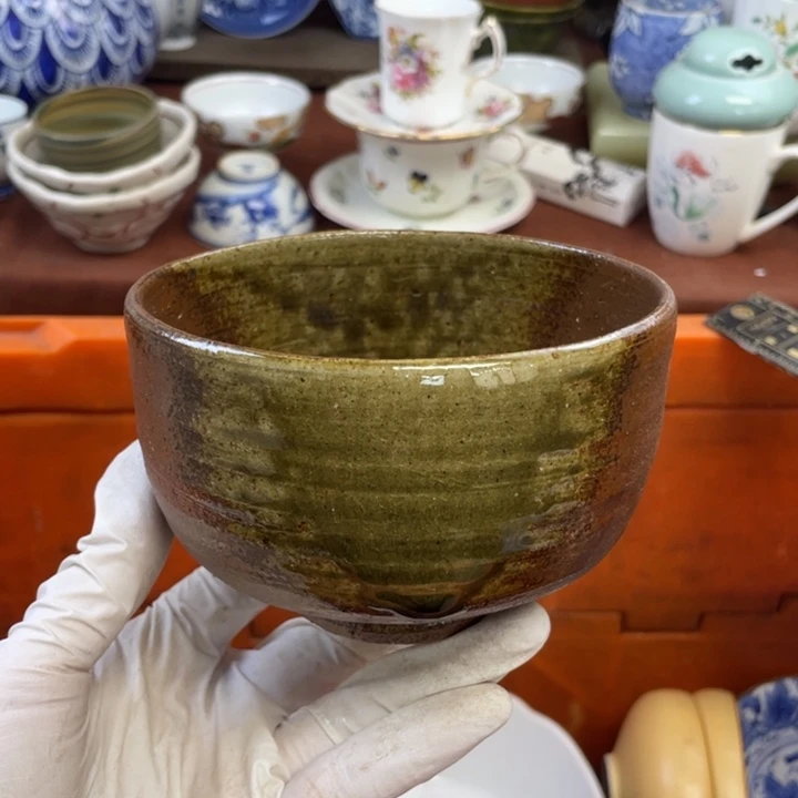 他家瓷器真美…开播了