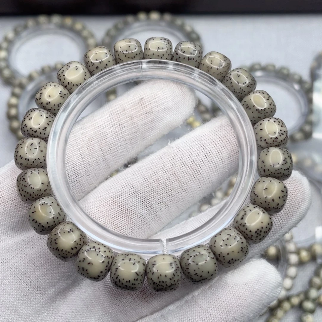 Z***H手串星月菩提糯冰奶奶灰侧留白小细星