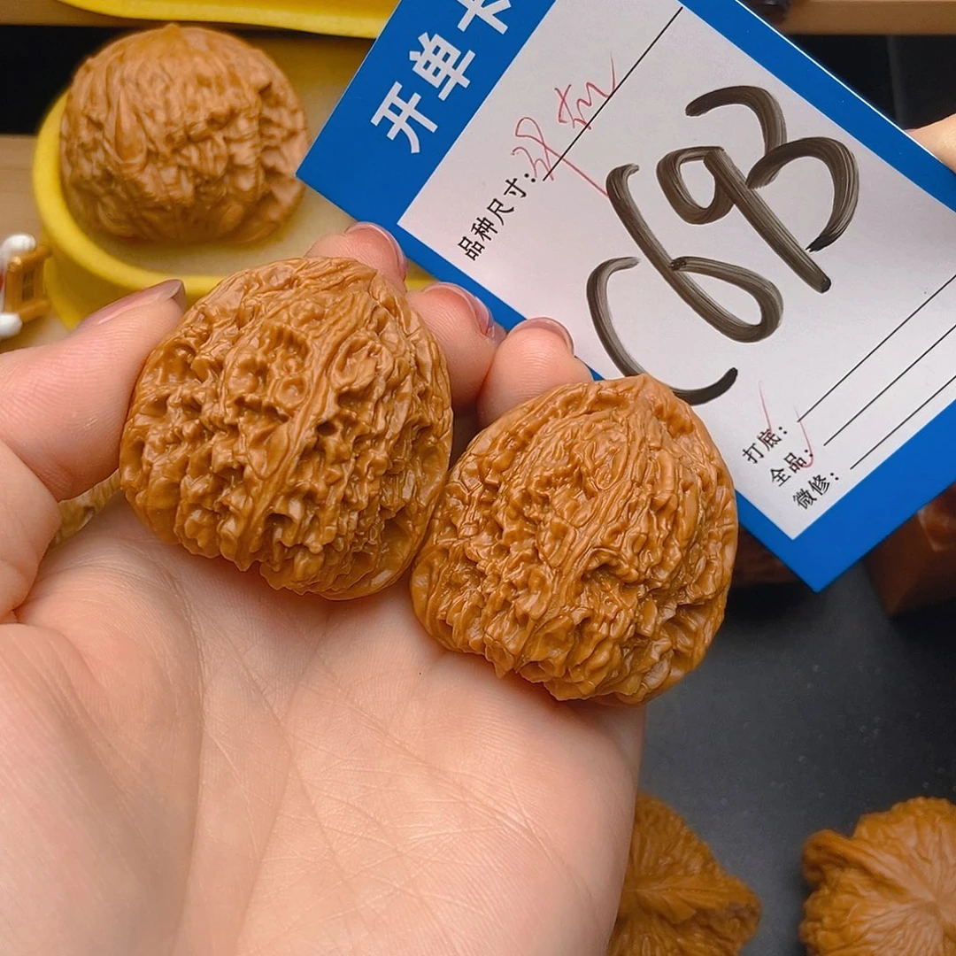 桃核吊坠牛*核桃南疆
