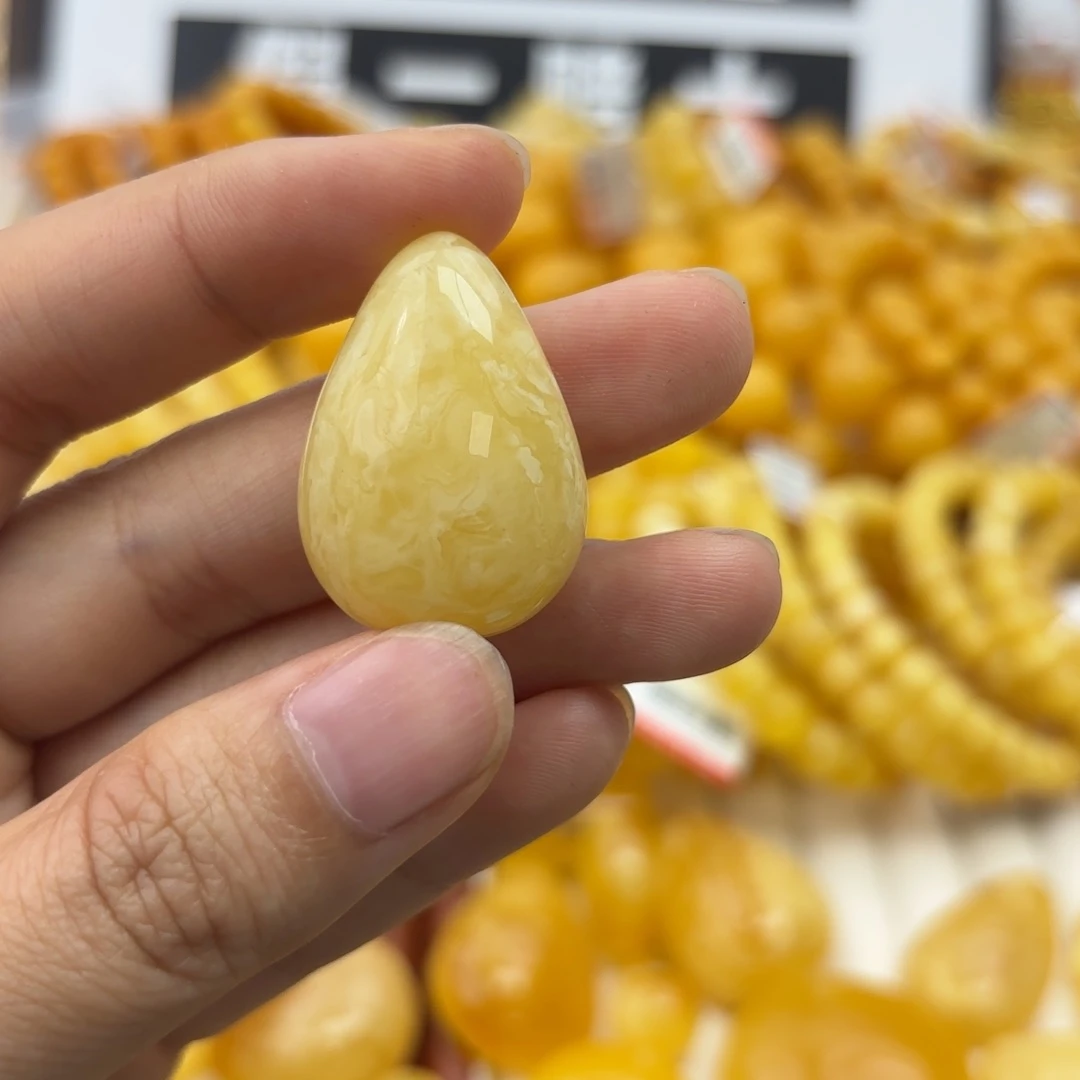 未镶嵌蜜蜡珠宝奇石