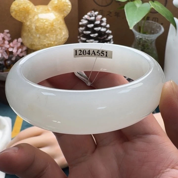 和田玉未镶嵌手镯和田玉手镯