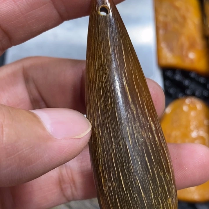 滴血莲花菩提吊坠