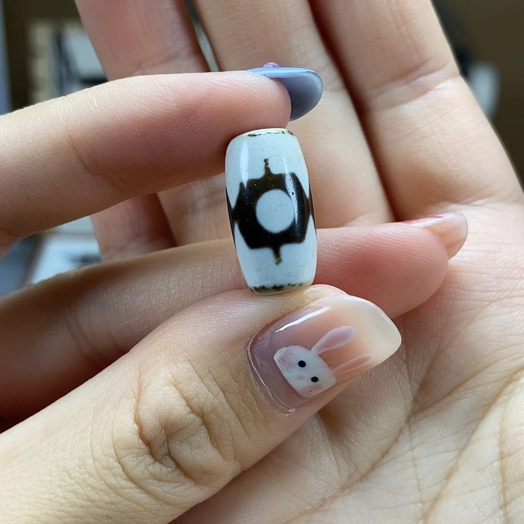 玛瑙/玉髓三眼未镶嵌