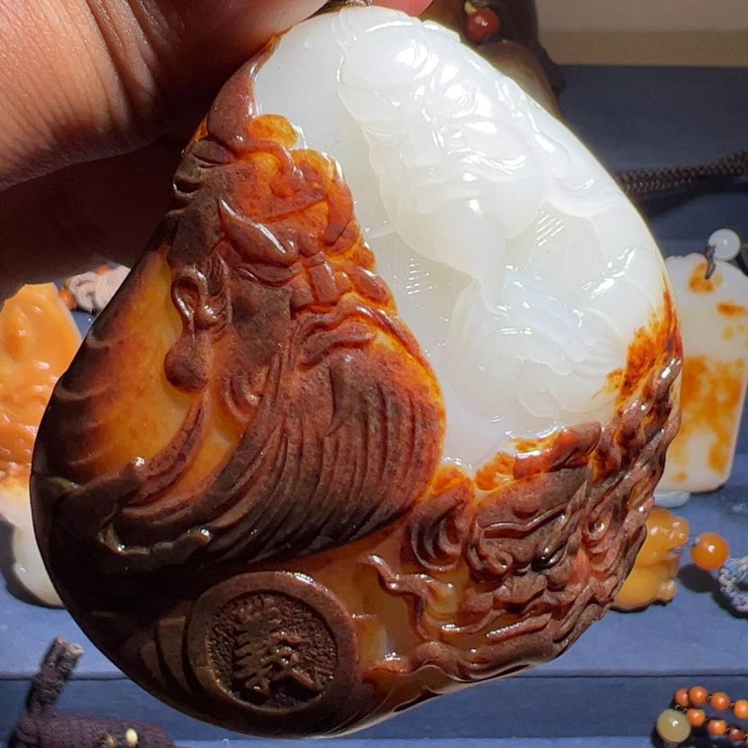 和田玉未镶嵌颈饰吴*泽