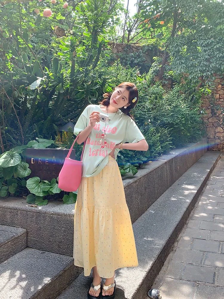 温柔风甜美字母印花上衣搭配彩色波点蛋糕半身裙夏季新款两件套