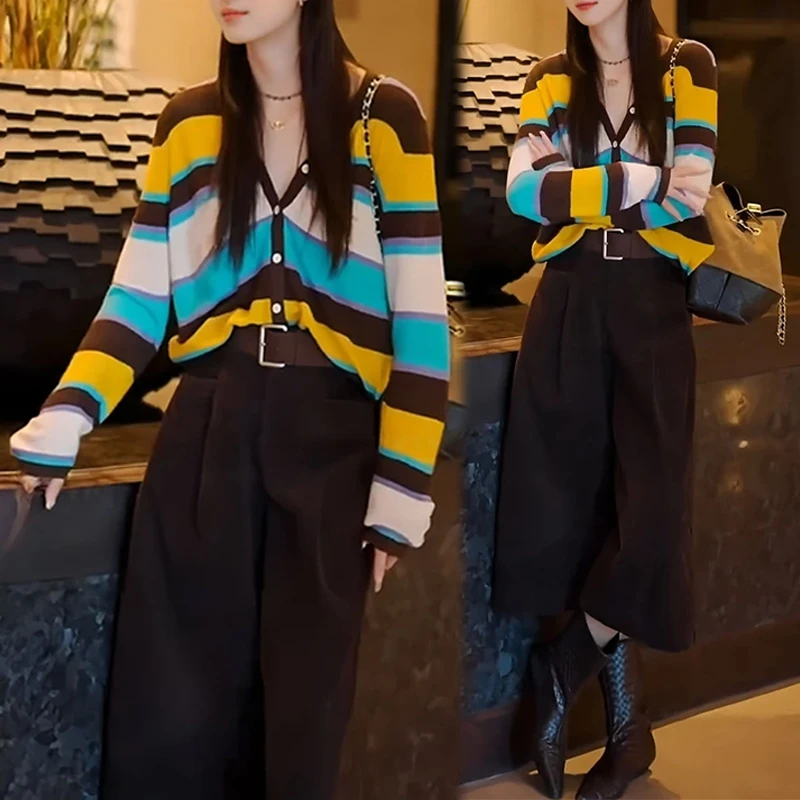 复古港风时髦套装女2025早秋新款撞色条纹针织衫直筒七分裤两件套