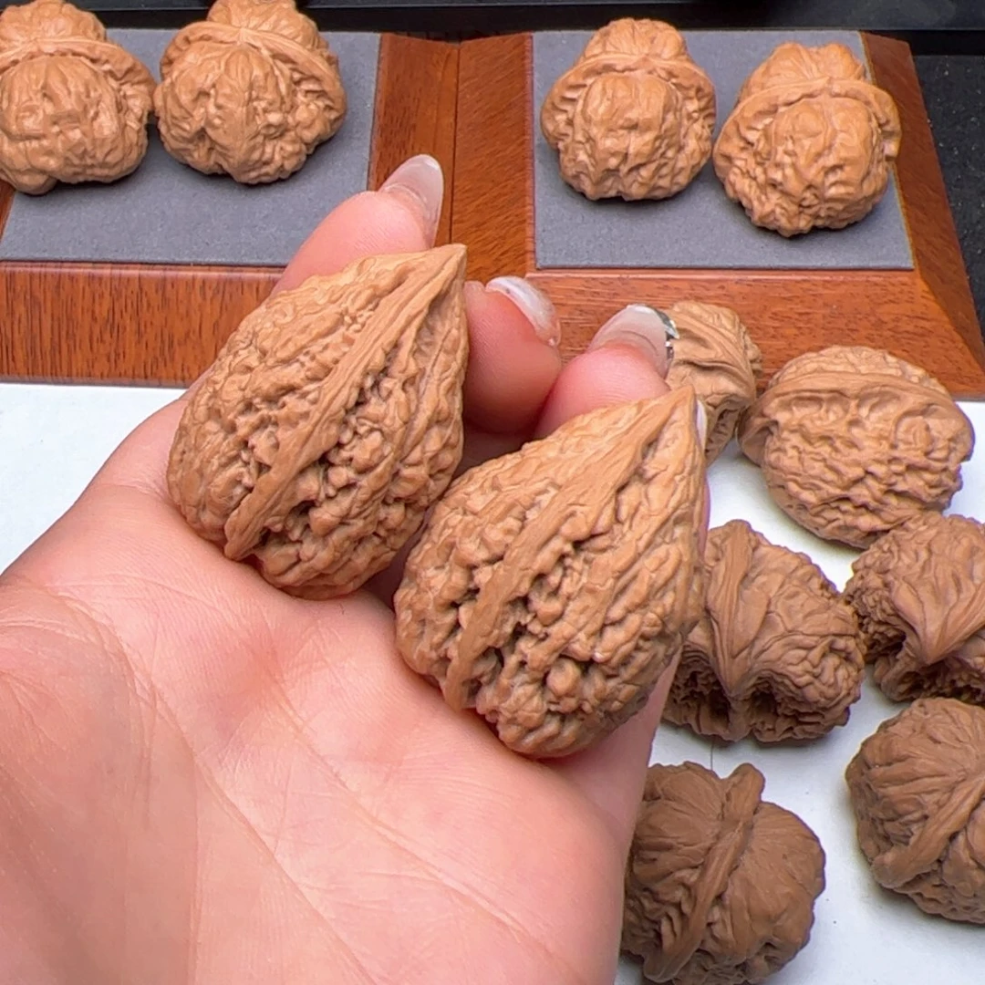 文玩核桃把件?坐佛29丽