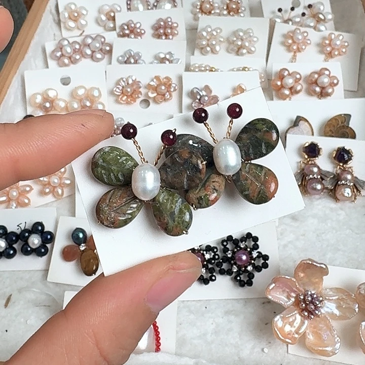 未镶嵌耳钉淡水珍珠