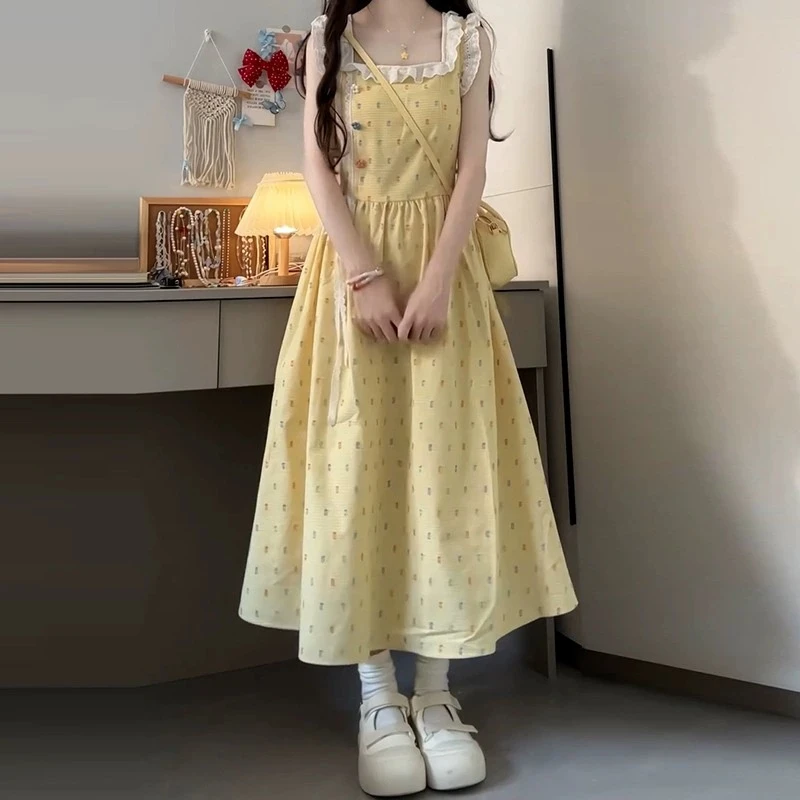 2025新款韩系温柔风夏季女士背带式面料黄色碎花无袖方领波点立