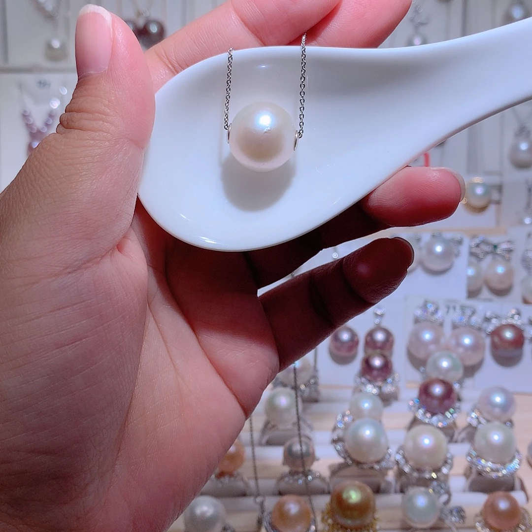 银S925镶嵌淡水珍珠吊坠(赠链)CC有瑕疵15.2mm