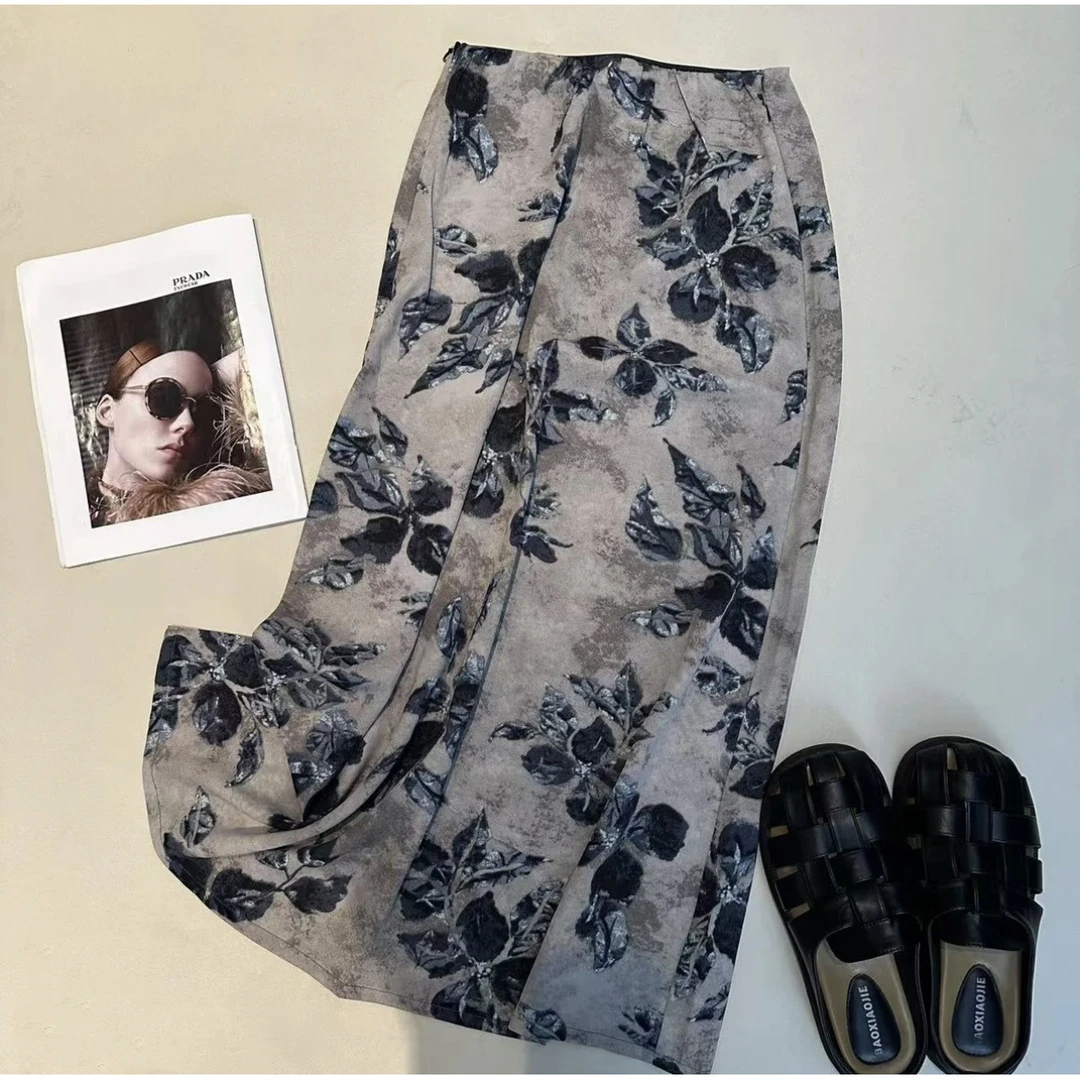 夏款设计感时尚休闲半身长裙设计感显瘦百搭碎花长款印花