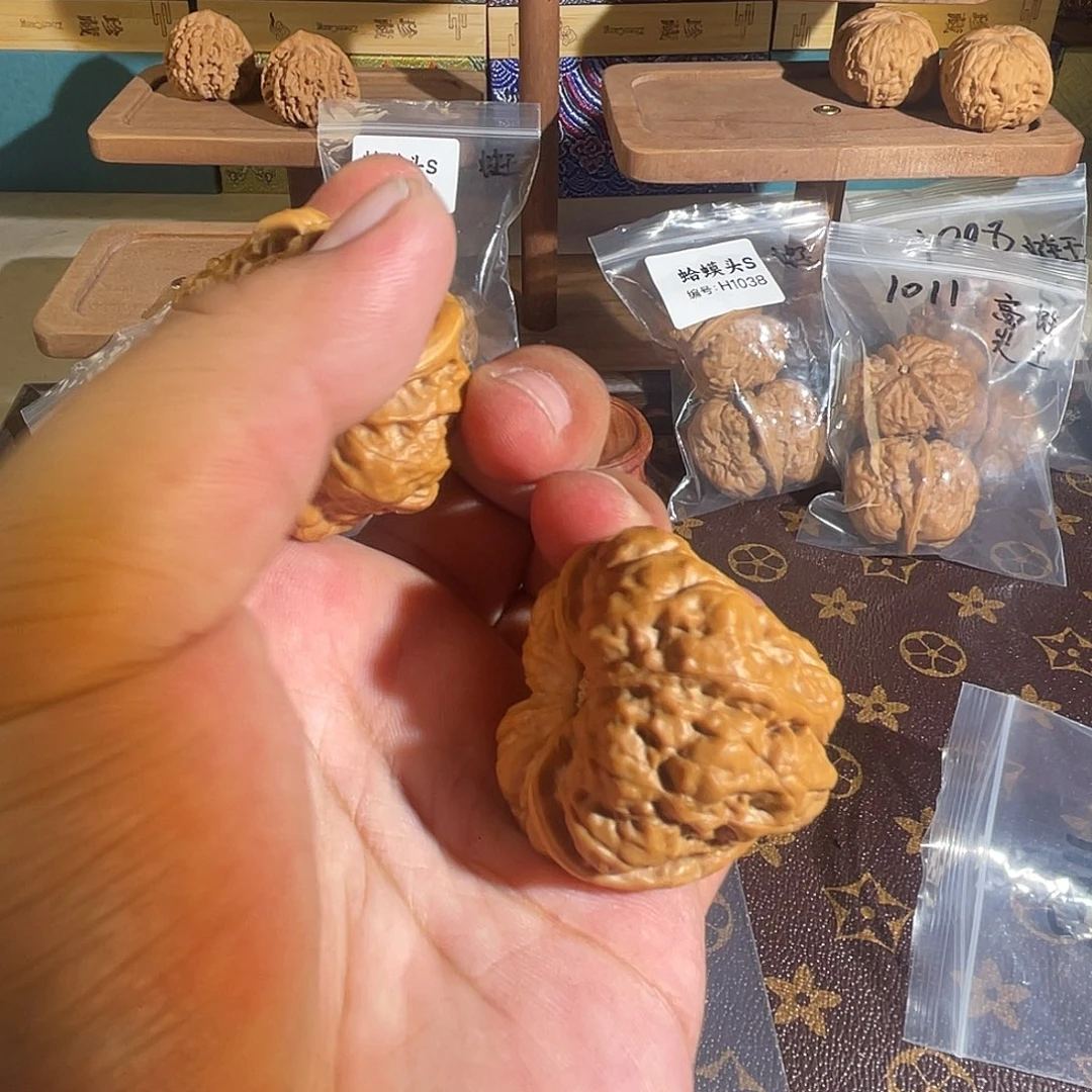 振****把件文玩核桃1143