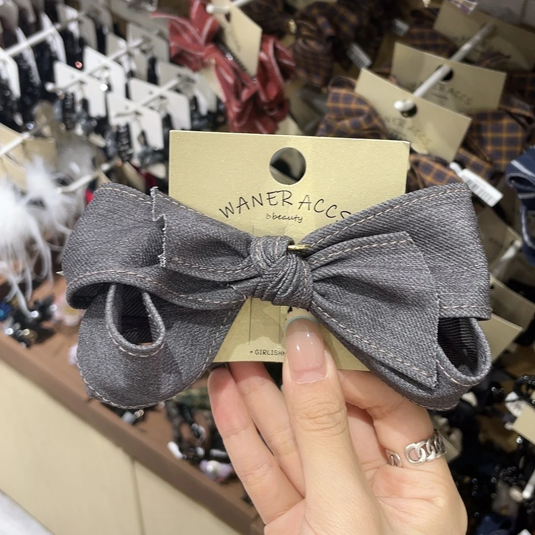 皮质铁合金灰色蝴蝶结香蕉夹