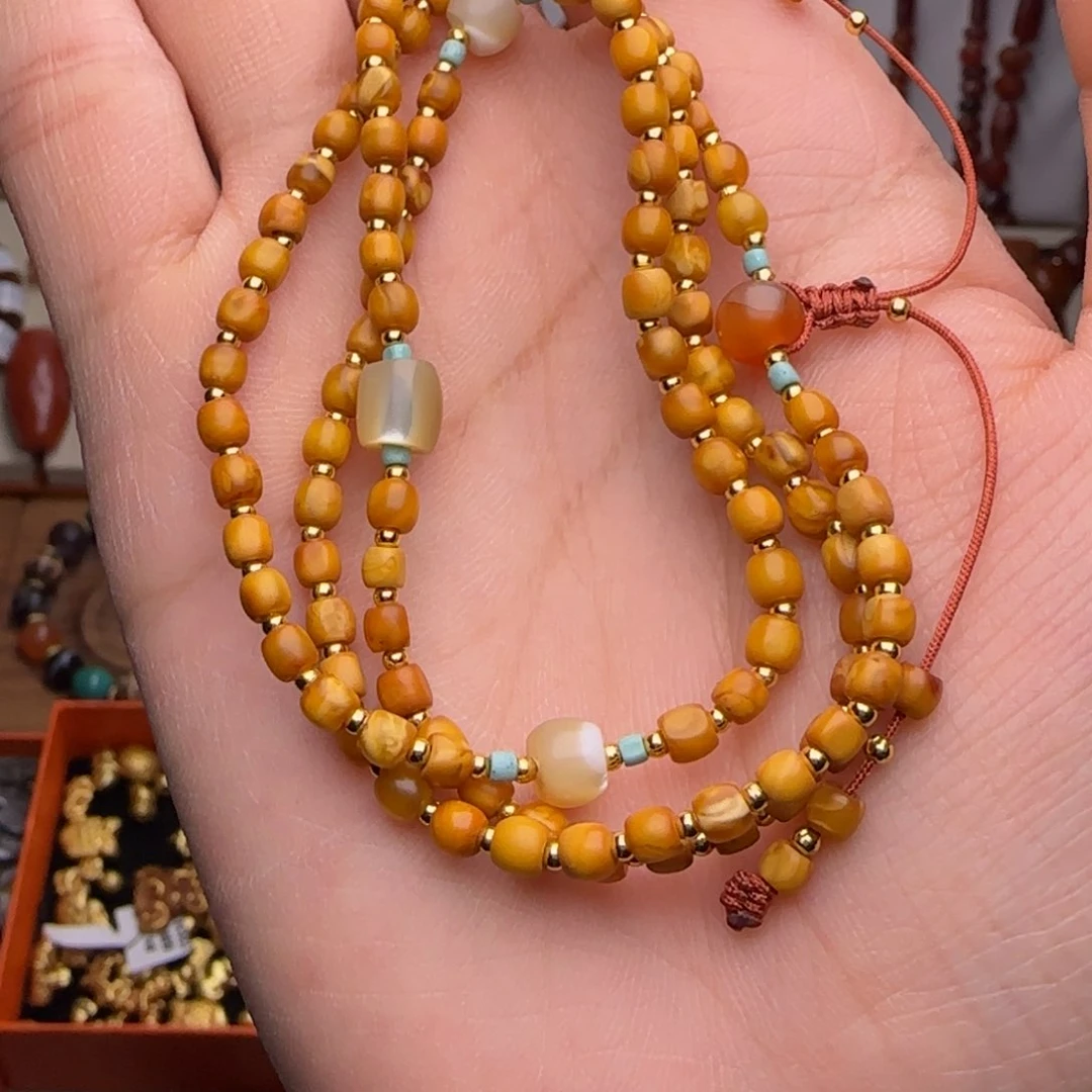 蜜蜡颈饰未镶嵌 bhhgggfffgg