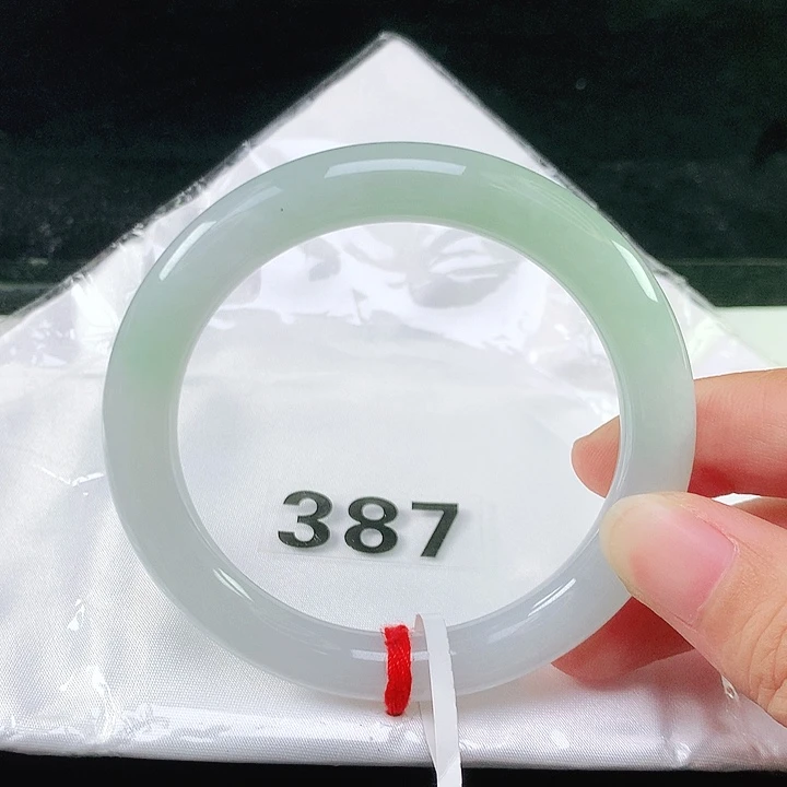 未镶嵌手镯翡翠57