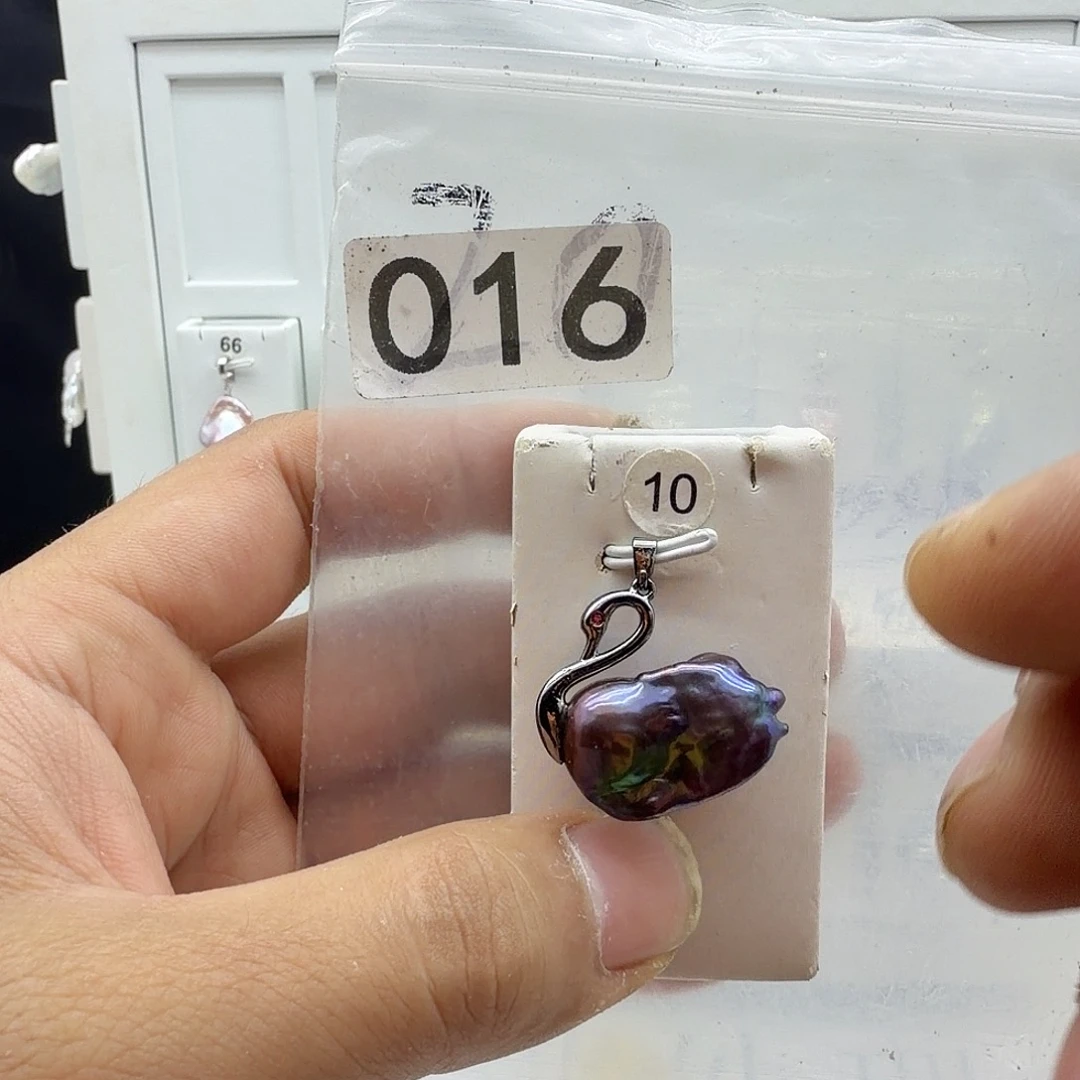 淡水珍珠颈饰合金