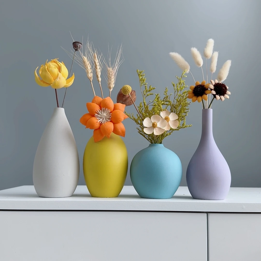 摆件陶瓷小花瓶摆件含花总高约20-30cm