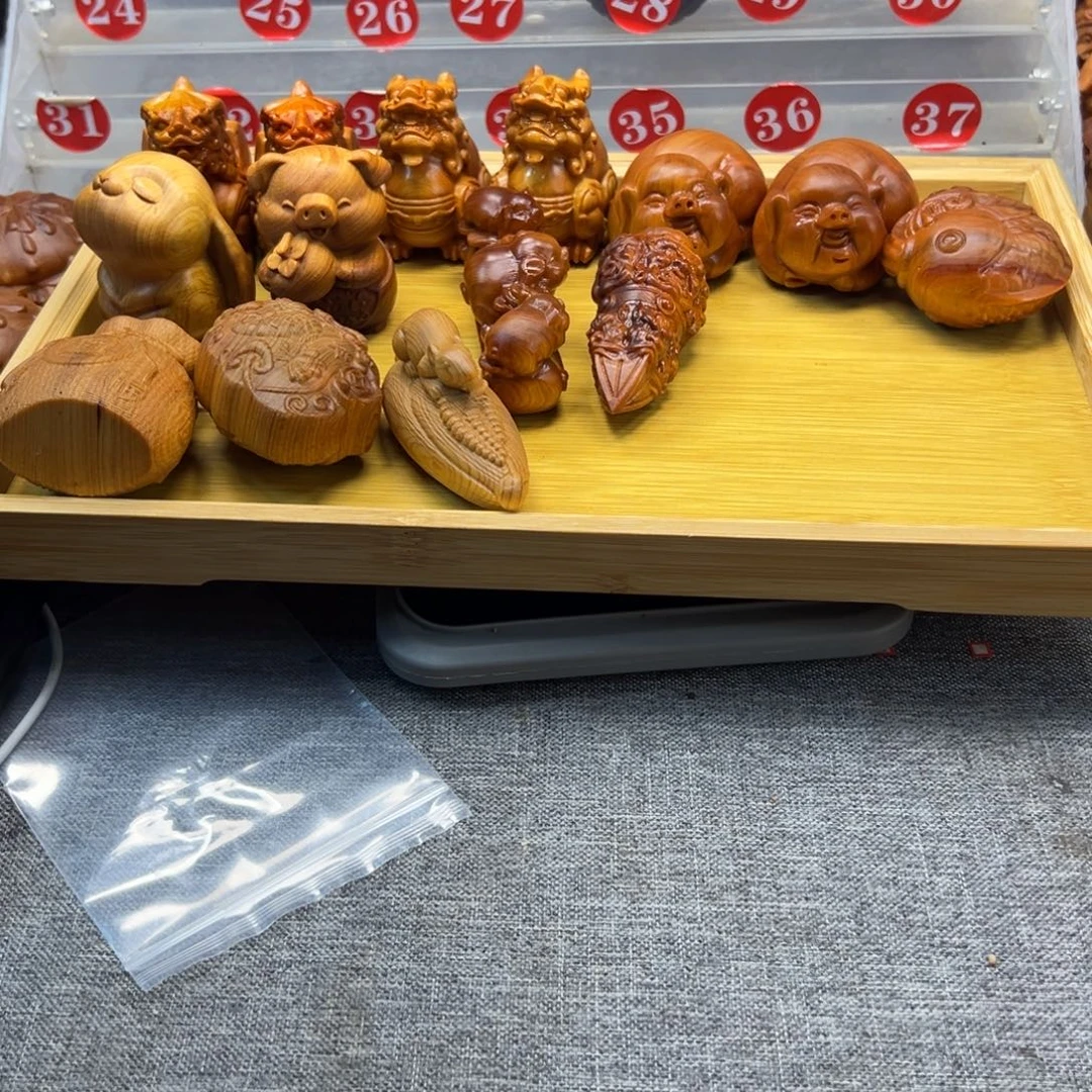 大***流柏木（崖柏）崖柏陈化老料手把件