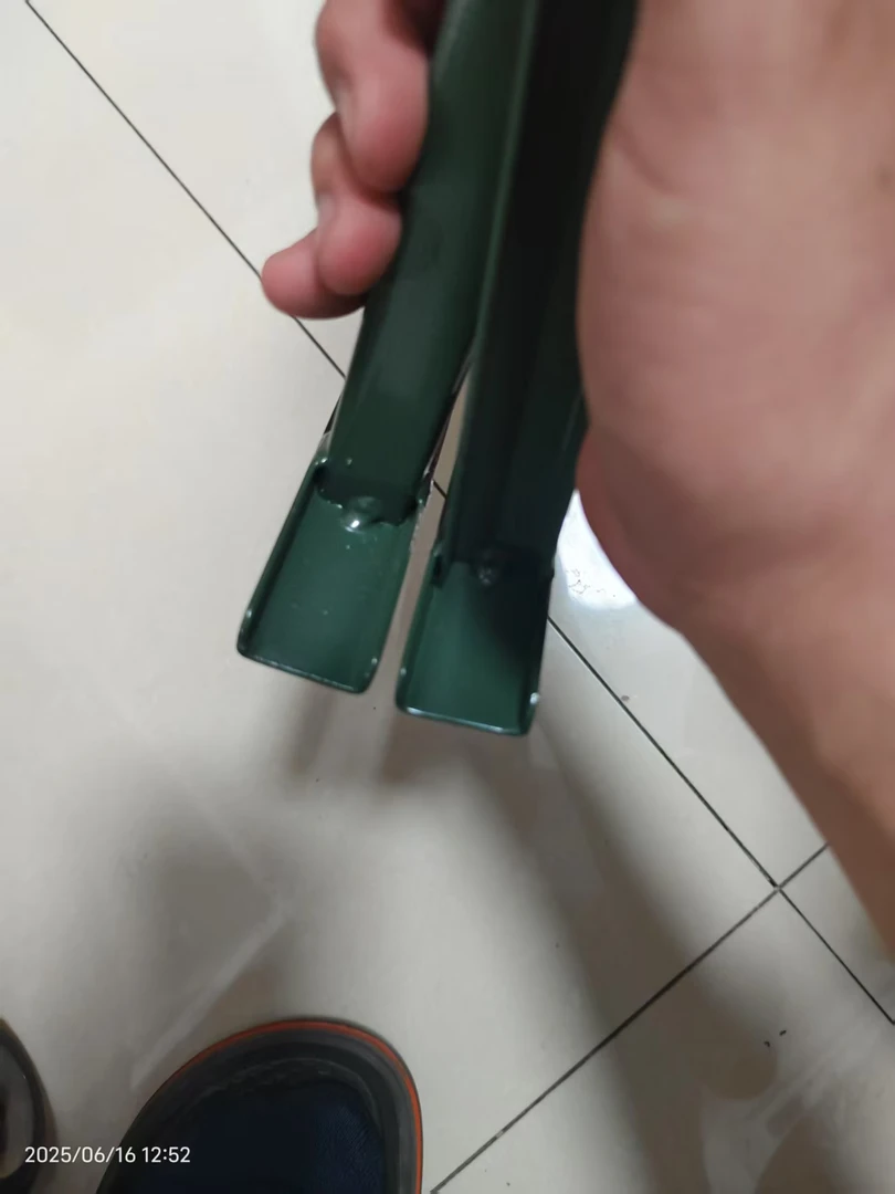 折叠凳马扎，便携结实耐用，加厚槽钢。家用家用