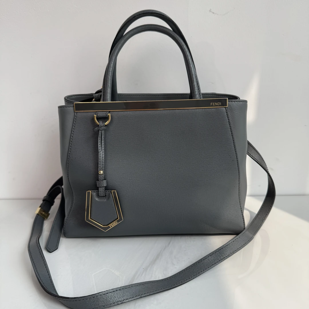 99新 FENDI/芬迪 经典小号灰色牛皮2jours单肩包