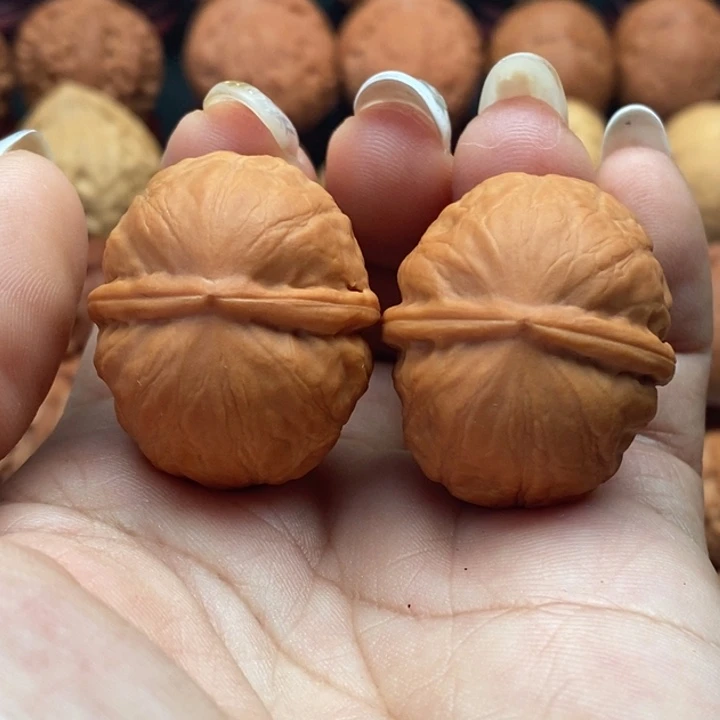 核桃精品文玩核桃手捻龙胆