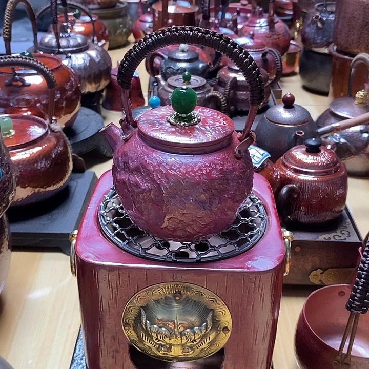 小***光手工制作紫铜铜壶工艺