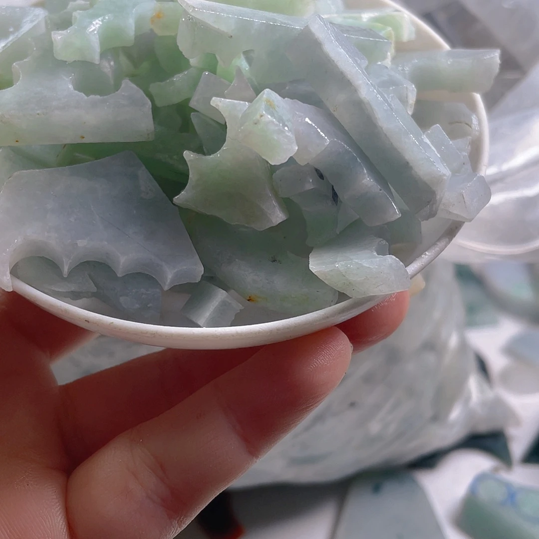 颈饰未镶嵌翡翠a