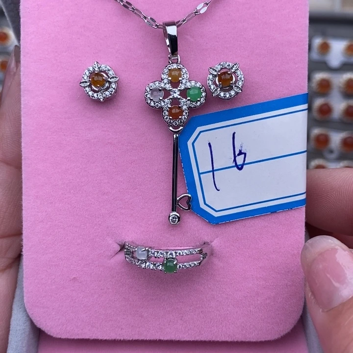 未镶嵌戒指翡翠缅甸