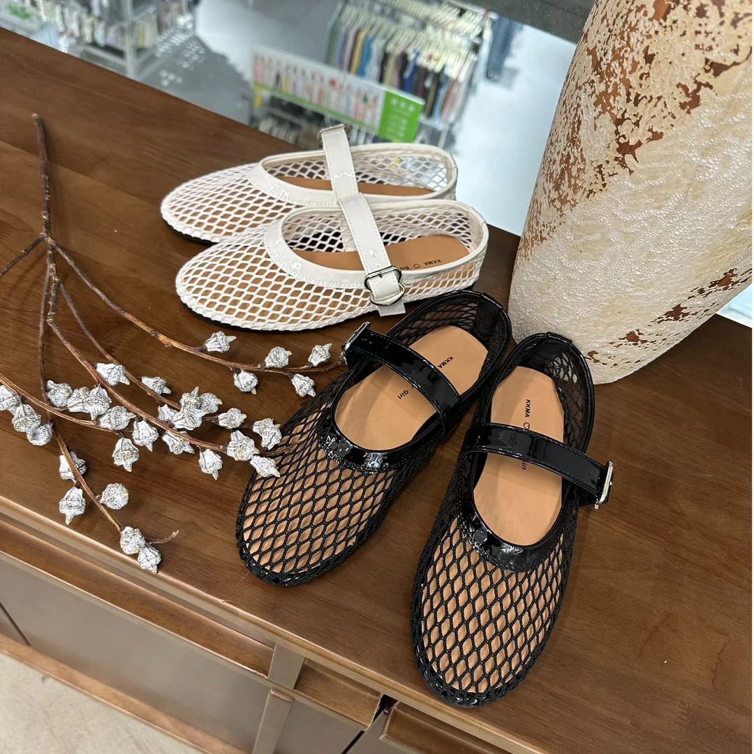 贝姐同款【6116-32】平底一字扣渔网镂空网布芭蕾鞋KKMM