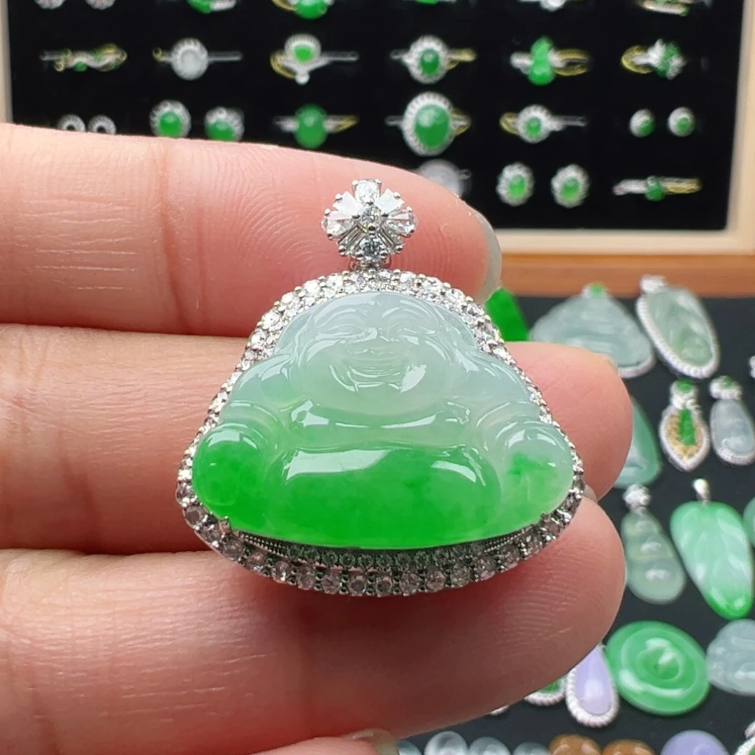 翡翠18K金镶嵌颈饰佛25.8