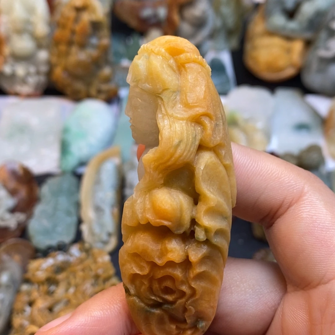 定制翡翠未镶嵌特色43