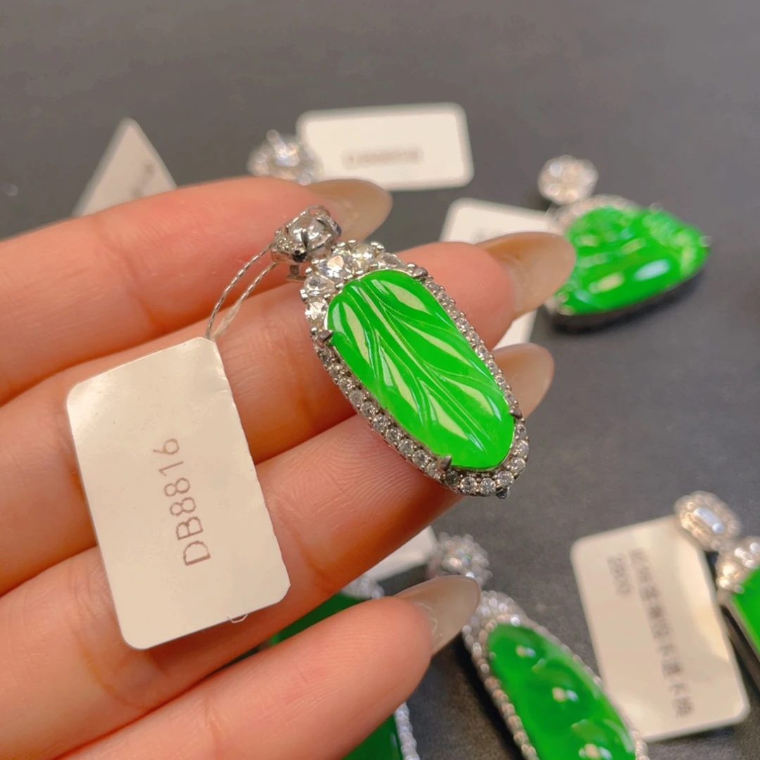 翡翠银S925镶嵌吊坠(不含链)