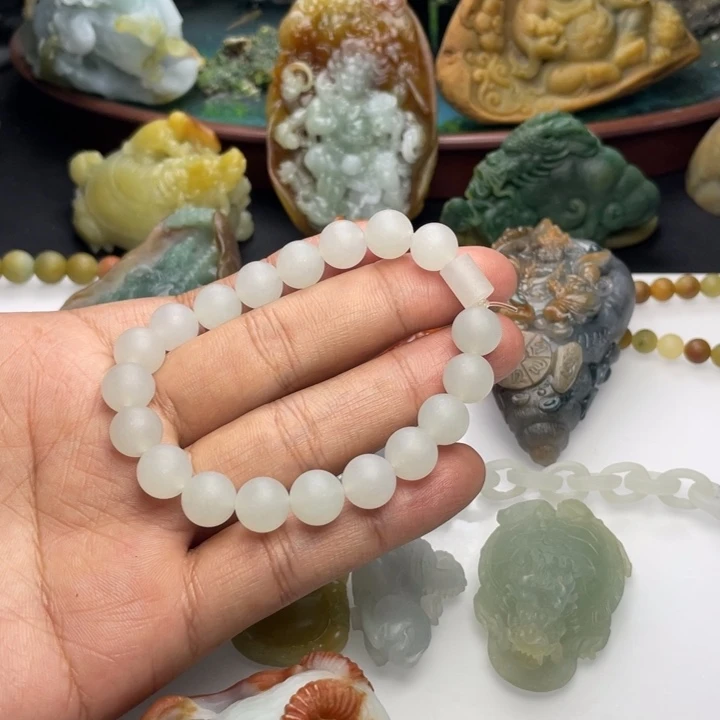 定制翡翠未镶嵌卡10