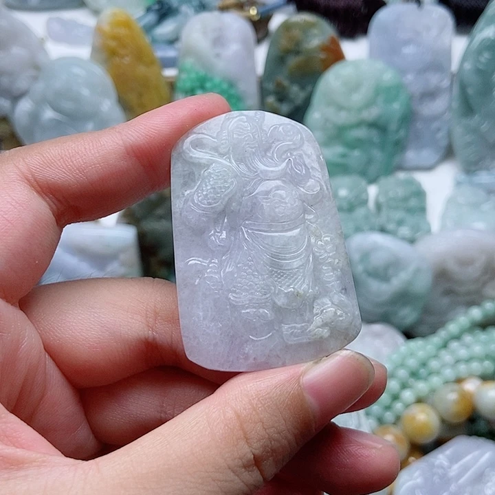 翡翠未镶嵌吊坠(不含链)1