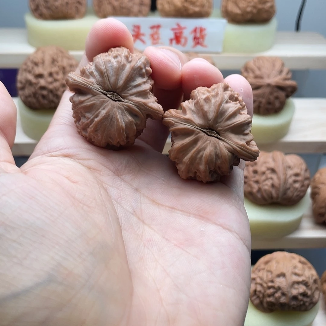 吊坠文玩核桃36全品三角白