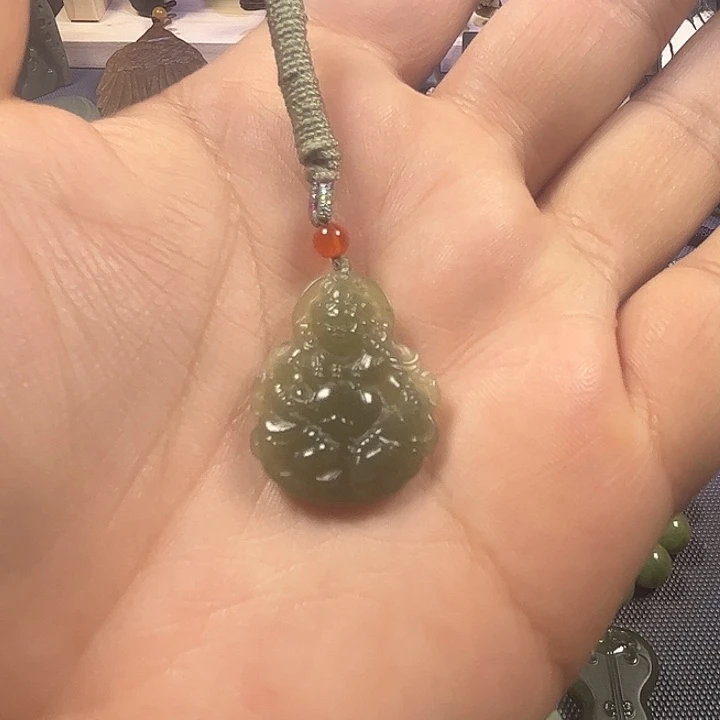和田玉（糖玉）未镶嵌颈饰