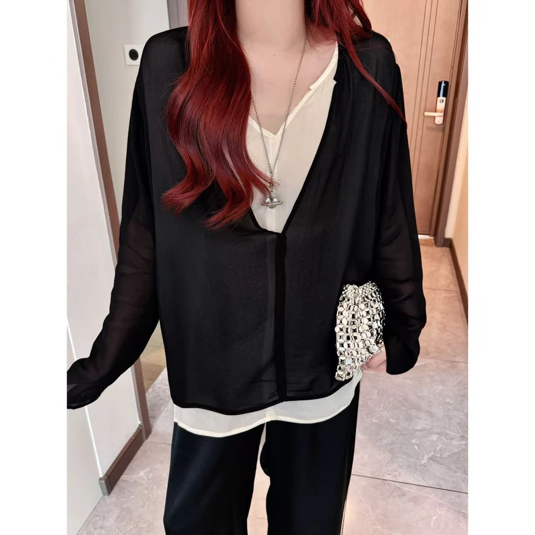 Xiaix【黑白剪影】显瘦气质V领假两件设计防晒长袖T恤CS250625