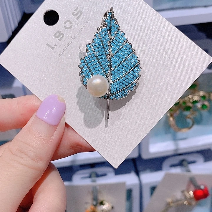 锆石铜合金蓝色叶子胸针