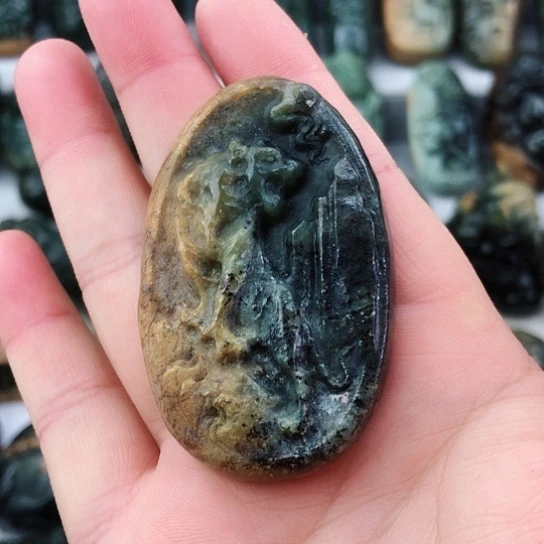 岫岩河磨玉（透闪石质玉）未镶嵌挂件