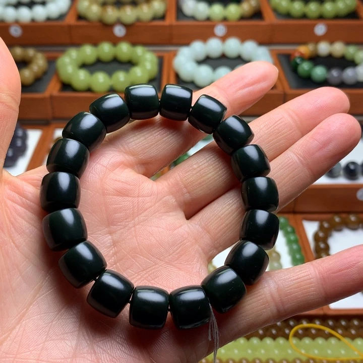 和田玉手串未镶嵌