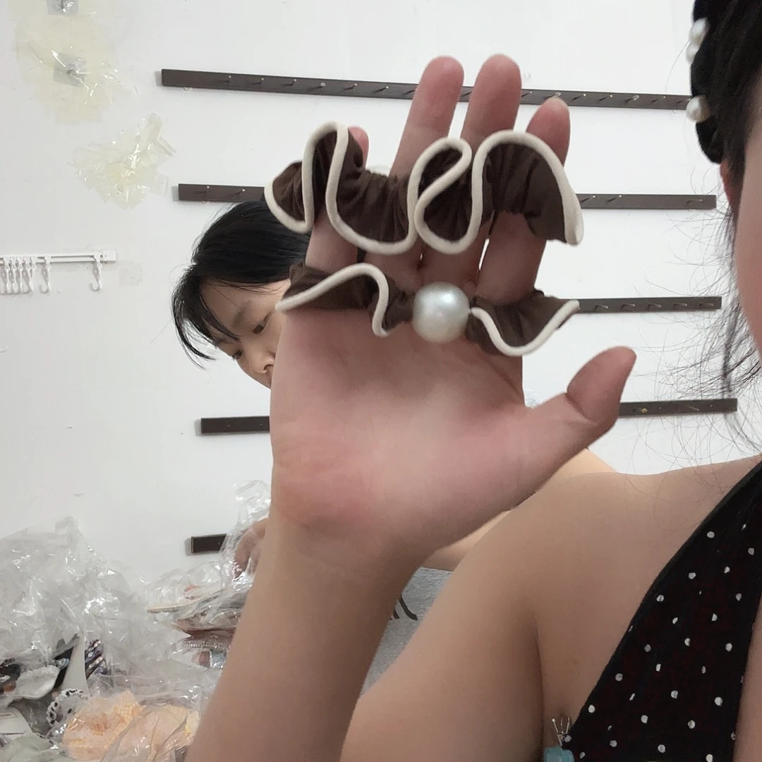 铁合金合成立方氧化锆