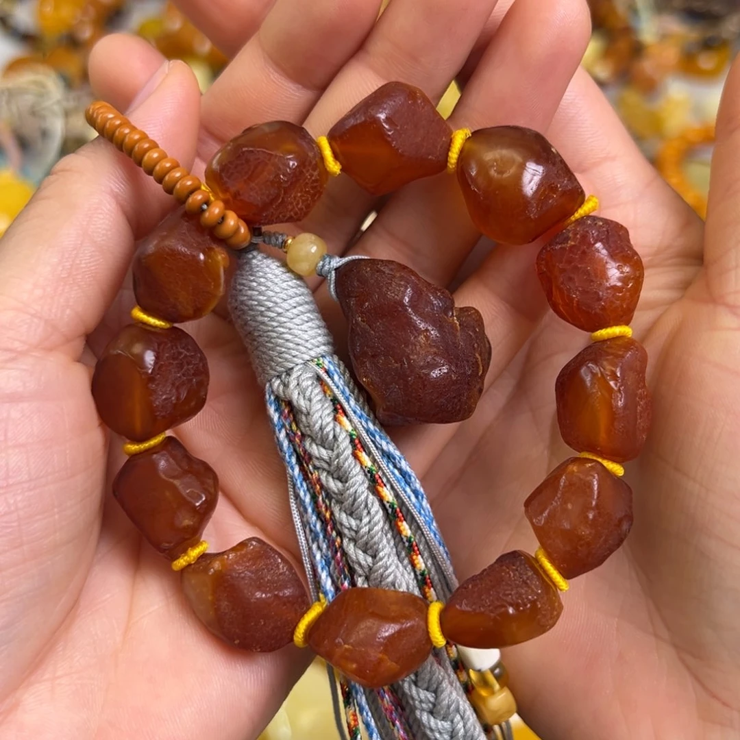 未镶嵌蜜蜡裸石琥珀