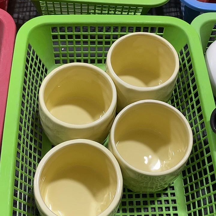 陶盆有孔 瑕疵针孔漏釉介意勿拍外口 8外高8