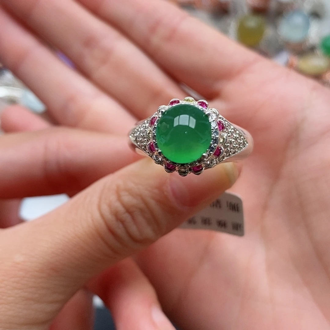 承***堡翡翠未镶嵌戒指哈哈哈哈哈哈