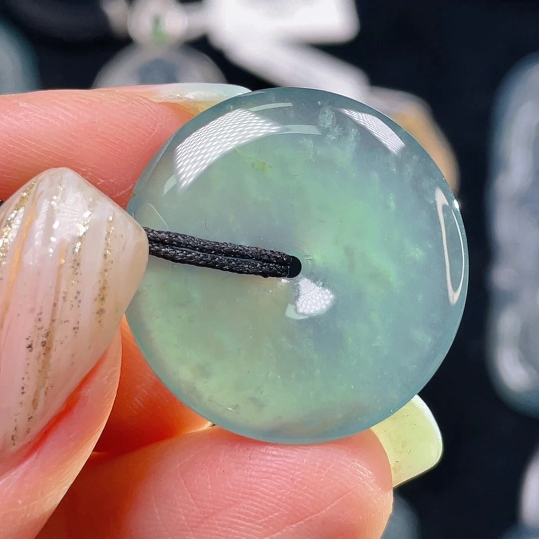 颈饰未镶嵌翡翠3，