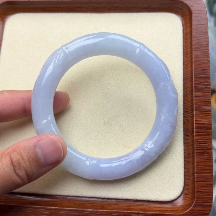 翡翠未镶嵌手镯55.6圆条205