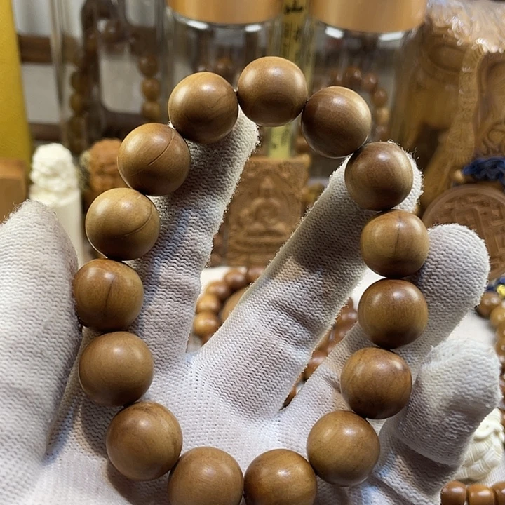 檀香木手串/手链老山檀香1.5瑕疵珠炸漏